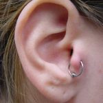 tragus piercing 18 - tragus