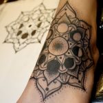 tatuajes mandalas pie 3 - tatuajes de m&aacute;ndalas