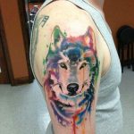 tatuajes lobos hombro brazos 6 - tatuajes de lobos