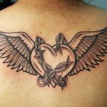 tatuajes corazones alas 2 - tatuajes de corazones