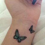 80 Originales Tatuajes de Mariposas 🦋 y su Significado - Tatuajes Geniales tatuajes con mariposas muñeca pequeño 2 - tatuajes de mariposas
