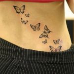 tatuajes mariposas espalda baja caderas pelvis 3 - tatuajes de mariposas