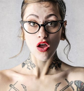 portada tatuaje imposible - tatuajes de iniciales